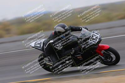 media/Jan-14-2023-SoCal Trackdays (Sat) [[497694156f]]/Turn 11 Inside (950am)/